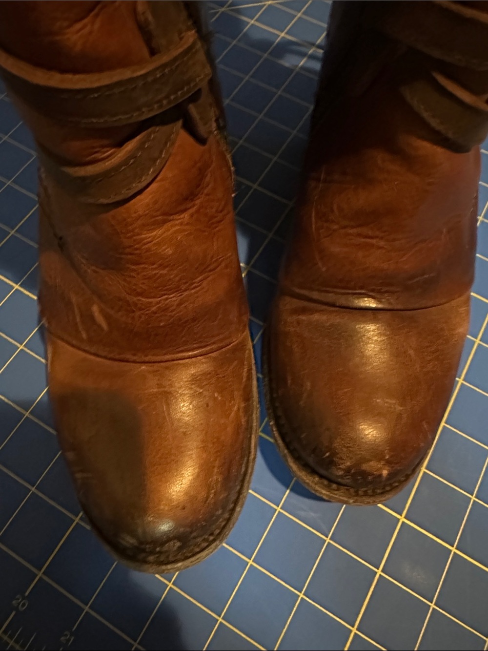 Freebird by Steven Cassius distressed leather boot - Picture 4 of 6
